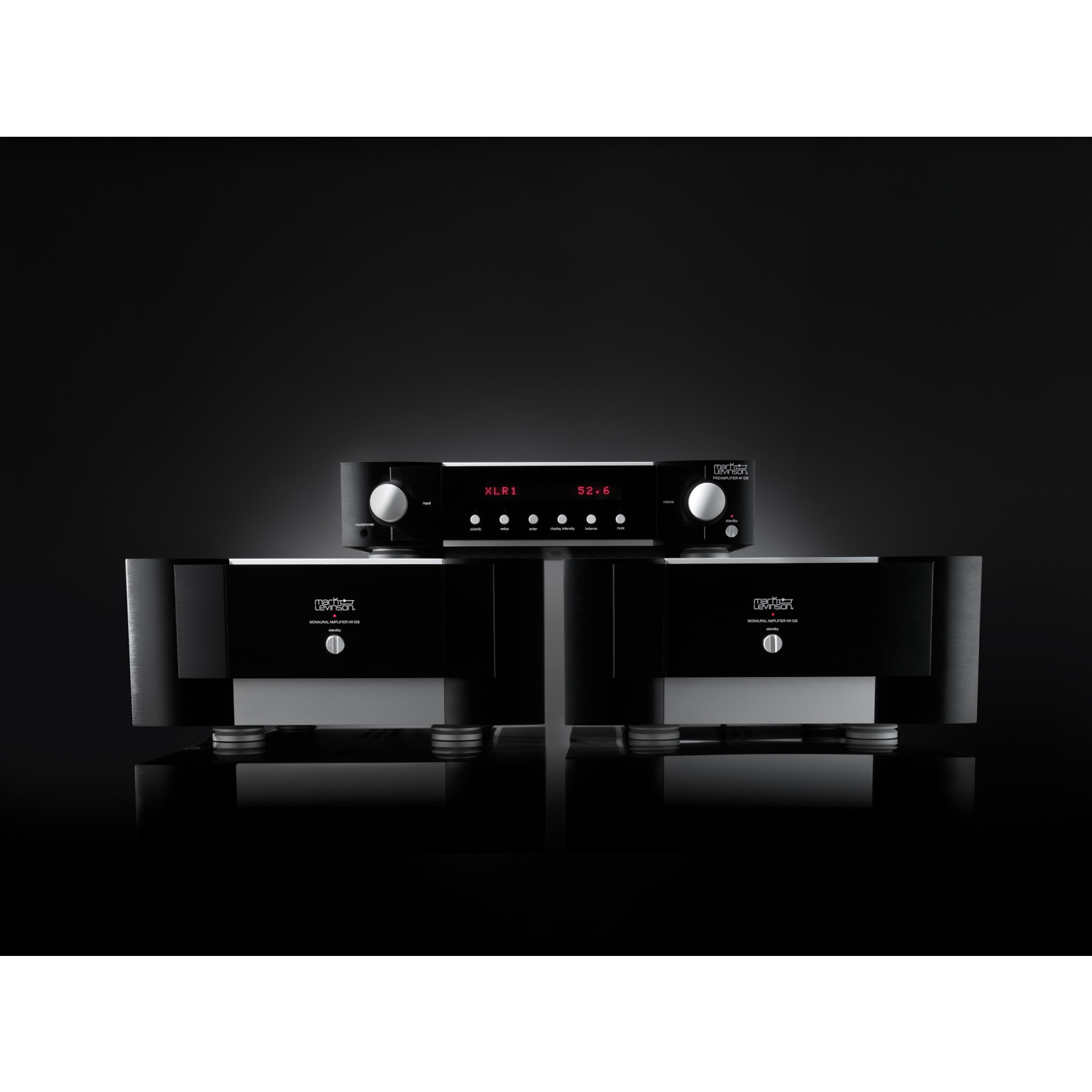 № 526 - Black - Dual-Monaural Preamplifier for Digital and Analog Sources - Detailshot 4